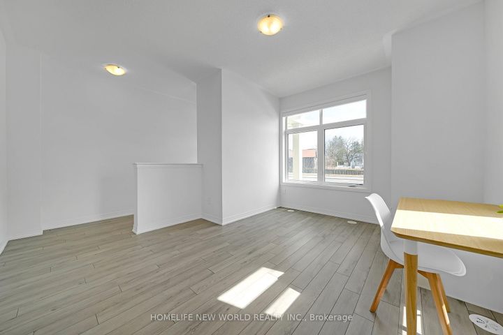 Photo 9 at 61 Carneros Way, Box Grove, Markham