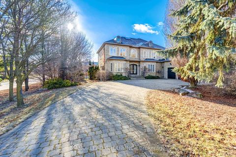 Photo 1 at 87 Arnold Avenue, Yorkhill, Vaughan