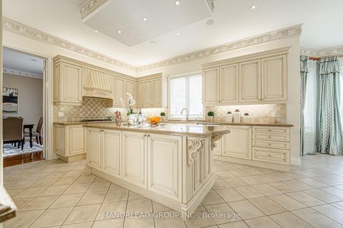 Photo 11 at 87 Arnold Avenue, Yorkhill, Vaughan