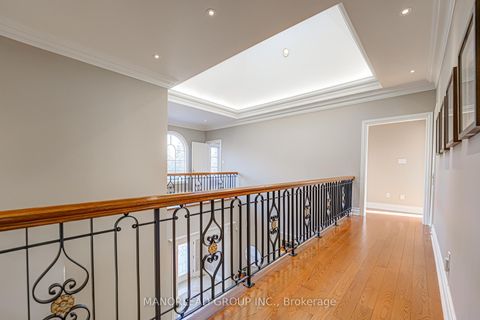 Photo 19 at 87 Arnold Avenue, Yorkhill, Vaughan