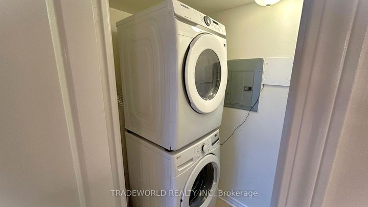 Photo 18 at 708 - 8 Rean Drive, Bayview Village, Toronto