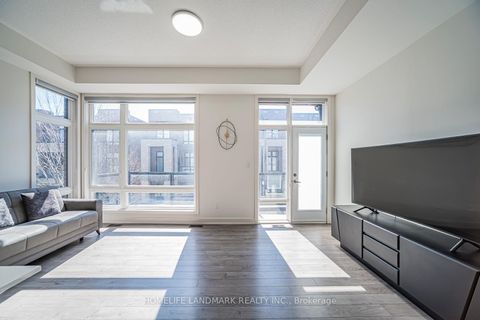 Photo 7 at 22 Benoit Street, Vellore Village, Vaughan