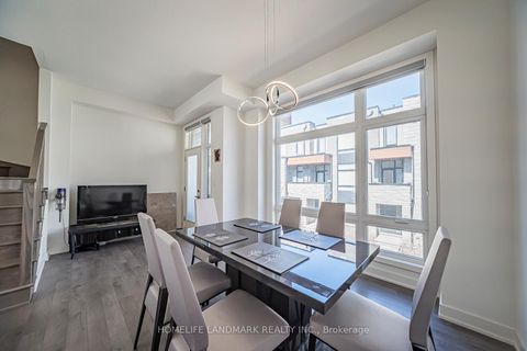 Photo 12 at 22 Benoit Street, Vellore Village, Vaughan