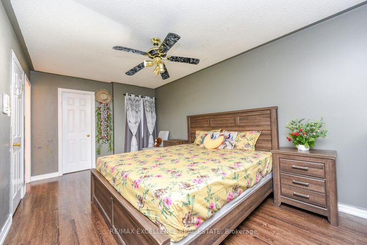 Photo 19 at 33 Wildberry Crescent, Wellington, Brampton