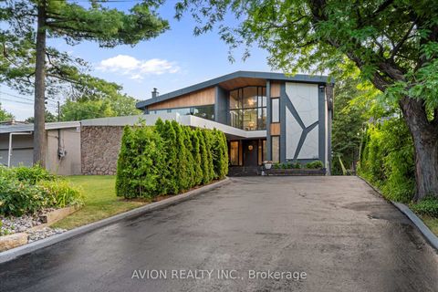Photo 1 at 38 Purdon Drive, Bathurst Manor, Toronto