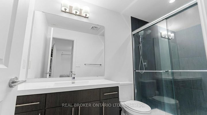 Photo 14 at 31 - 780 Sheppard Avenue E, Bayview Village, Toronto