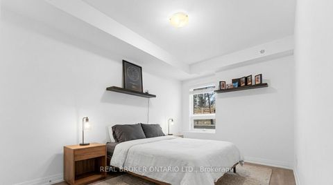 Photo 12 at 31 - 780 Sheppard Avenue E, Bayview Village, Toronto