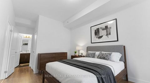 Photo 13 at 31 - 780 Sheppard Avenue E, Bayview Village, Toronto
