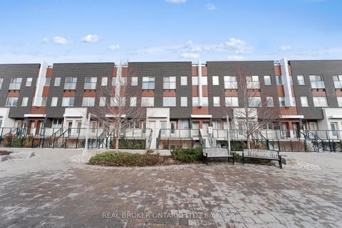 Photo 19 at 31 - 780 Sheppard Avenue E, Bayview Village, Toronto