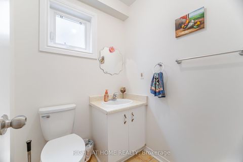 Photo 18 at 5253 Palomar Crescent, Hurontario, Mississauga