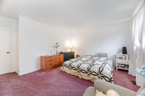 Photo 22 at 5253 Palomar Crescent, Hurontario, Mississauga