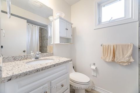 Photo 24 at 5253 Palomar Crescent, Hurontario, Mississauga