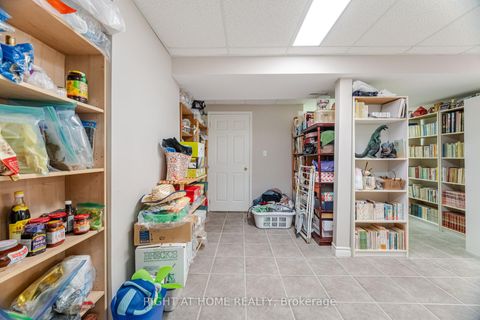 Photo 36 at 5253 Palomar Crescent, Hurontario, Mississauga