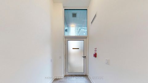 Photo 18 at 103 L/W - 8888 YONGE Street, South Richvale, Richmond Hill