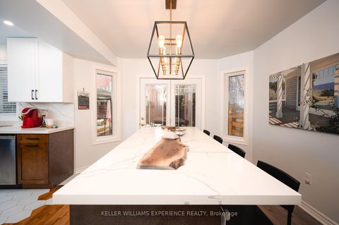 Photo 5 at 43 Dunnett Drive, Ardagh, Barrie