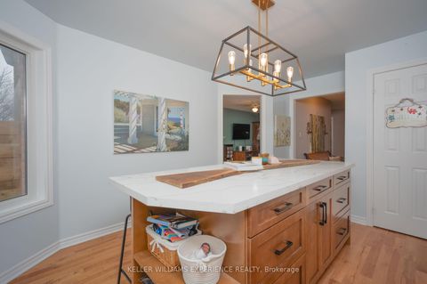 Photo 8 at 43 Dunnett Drive, Ardagh, Barrie