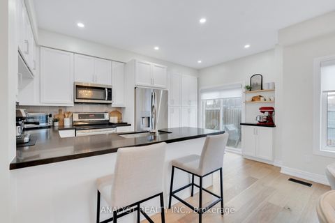 Photo 9 at 365 Isaac Murray Avenue, Maple, Vaughan