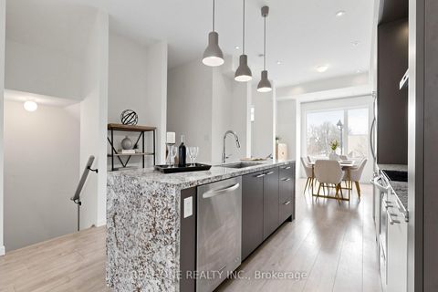 Photo 16 at 101 Genuine Lane, Doncrest, Richmond Hill