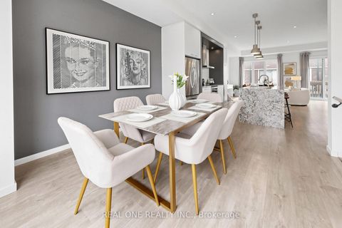 Photo 20 at 101 Genuine Lane, Doncrest, Richmond Hill