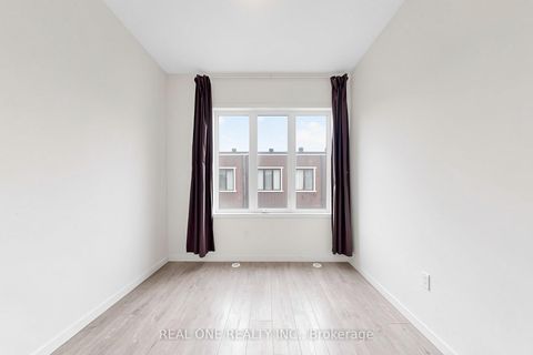 Photo 32 at 101 Genuine Lane, Doncrest, Richmond Hill