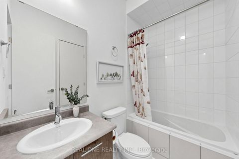 Photo 34 at 101 Genuine Lane, Doncrest, Richmond Hill