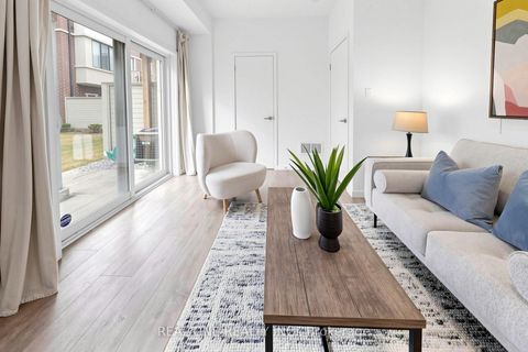 Photo 40 at 101 Genuine Lane, Doncrest, Richmond Hill