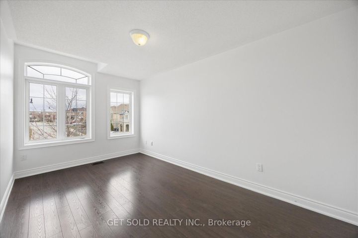 Photo 30 at 11 Maybeck Drive, Credit Valley, Brampton