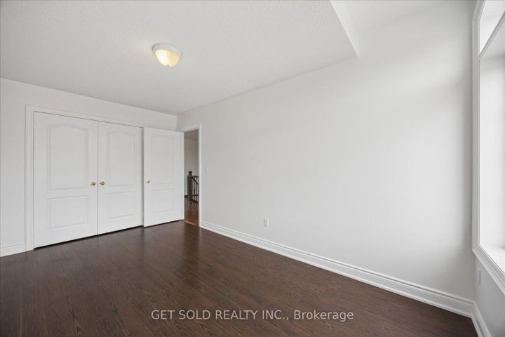 Photo 31 at 11 Maybeck Drive, Credit Valley, Brampton