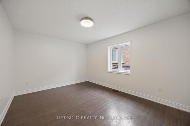 Photo 35 at 11 Maybeck Drive, Credit Valley, Brampton