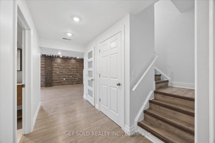 Photo 37 at 11 Maybeck Drive, Credit Valley, Brampton