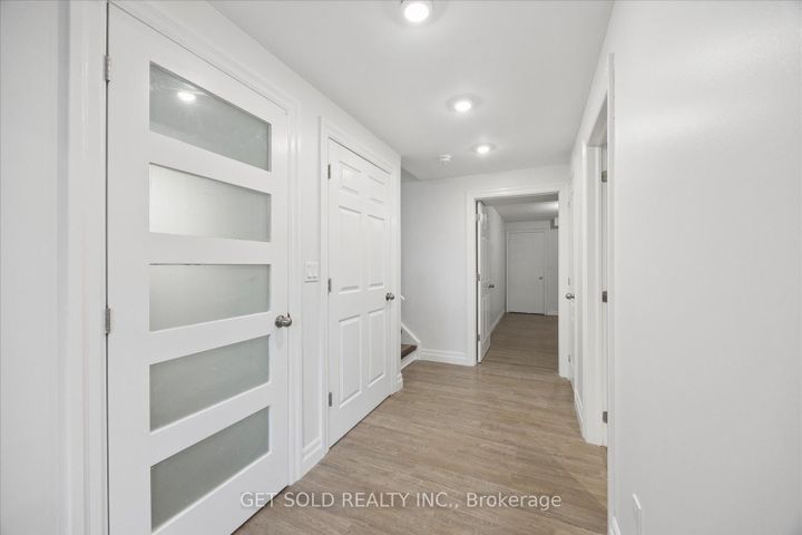 Photo 39 at 11 Maybeck Drive, Credit Valley, Brampton