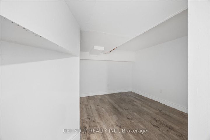 Photo 44 at 11 Maybeck Drive, Credit Valley, Brampton