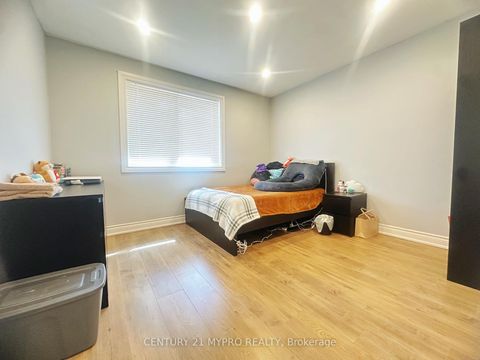 Photo 5 at 150 Maurice Court, London, Newmarket