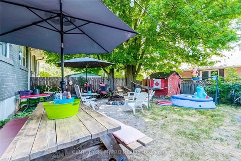 Photo 17 at 150 Maurice Court, London, Newmarket