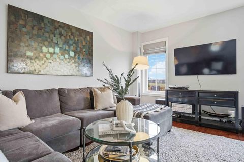 Photo 7 at 43 Corianne Avenue, Brooklin, Whitby