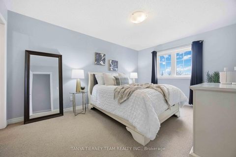 Photo 27 at 43 Corianne Avenue, Brooklin, Whitby