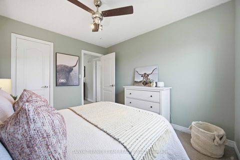 Photo 33 at 43 Corianne Avenue, Brooklin, Whitby