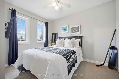 Photo 34 at 43 Corianne Avenue, Brooklin, Whitby