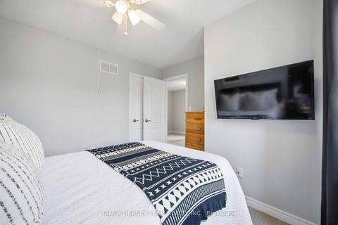 Photo 36 at 43 Corianne Avenue, Brooklin, Whitby