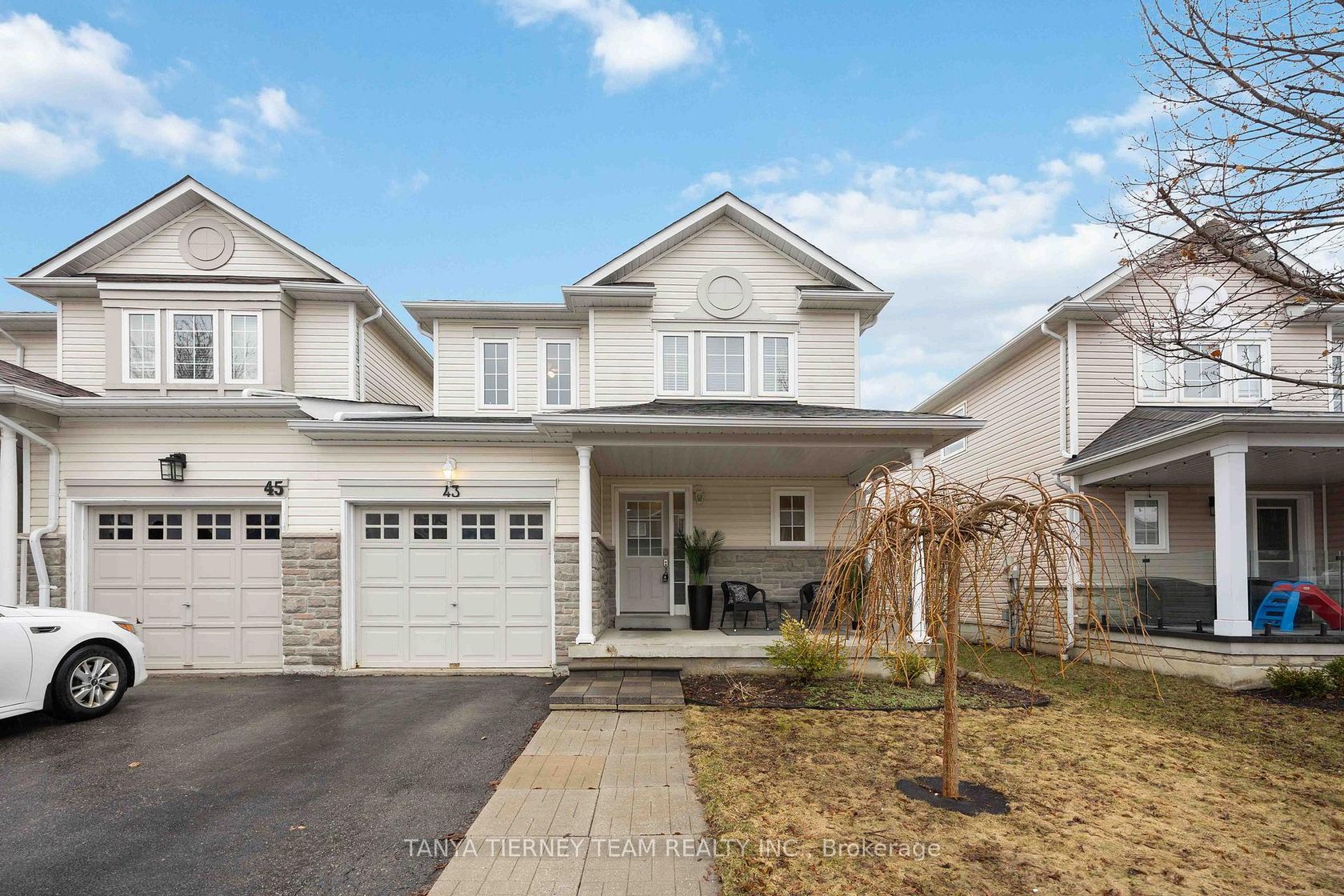 43 Corianne Avenue, Brooklin, Whitby 