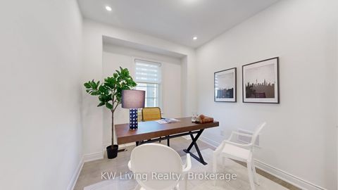 Photo 3 at 70 Current Drive, Rural Richmond Hill, Richmond Hill