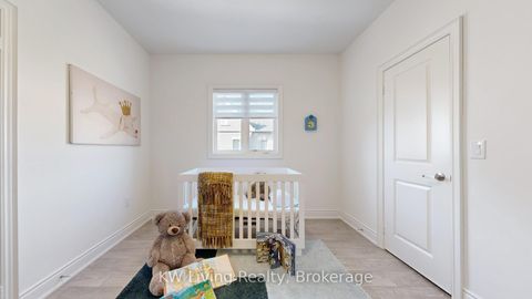 Photo 36 at 70 Current Drive, Rural Richmond Hill, Richmond Hill