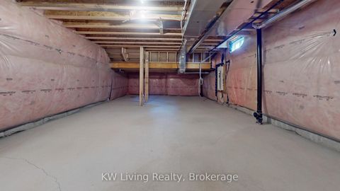 Photo 44 at 70 Current Drive, Rural Richmond Hill, Richmond Hill