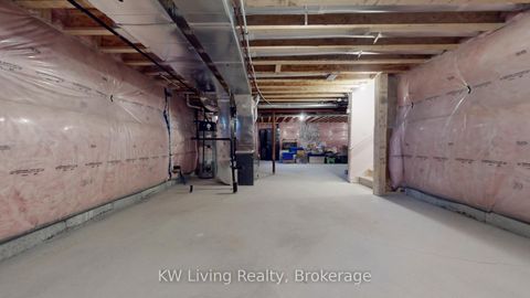 Photo 45 at 70 Current Drive, Rural Richmond Hill, Richmond Hill