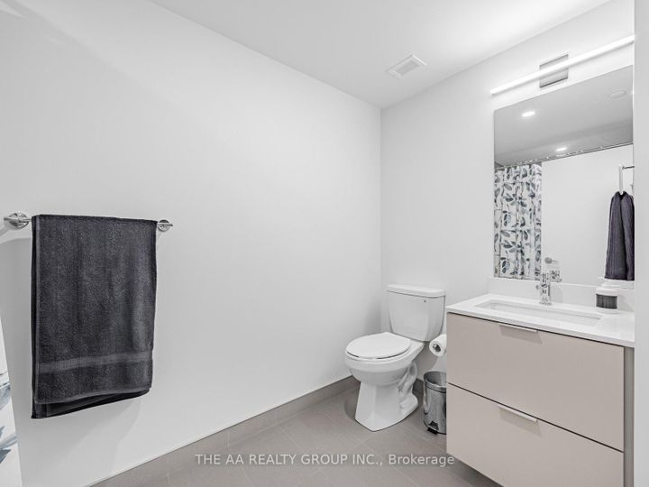 Photo 6 at 802 - 89 Church Street, Yonge Corridor, Toronto