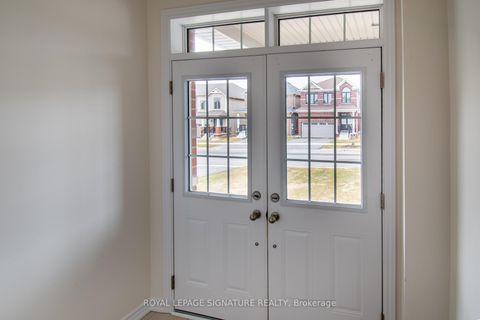 Photo 5 at 22 Prudhoe Terrace, Rural Barrie Southeast, Barrie