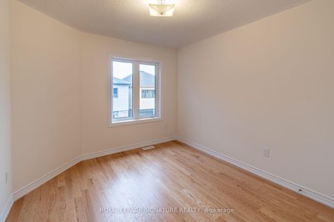 Photo 22 at 22 Prudhoe Terrace, Rural Barrie Southeast, Barrie