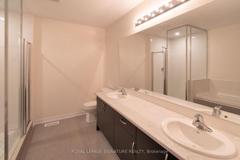 Photo 39 at 22 Prudhoe Terrace, Rural Barrie Southeast, Barrie