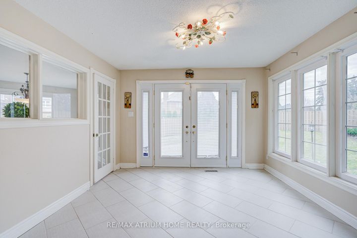 Photo 11 at 70 Strathearn Avenue, Bayview Hill, Richmond Hill