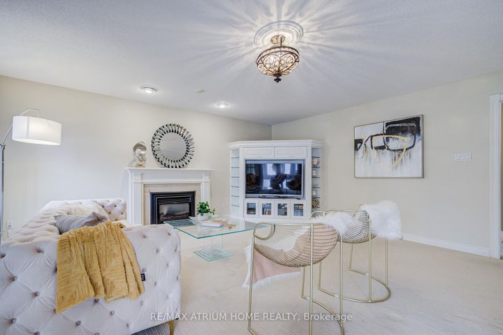 Photo 14 at 70 Strathearn Avenue, Bayview Hill, Richmond Hill